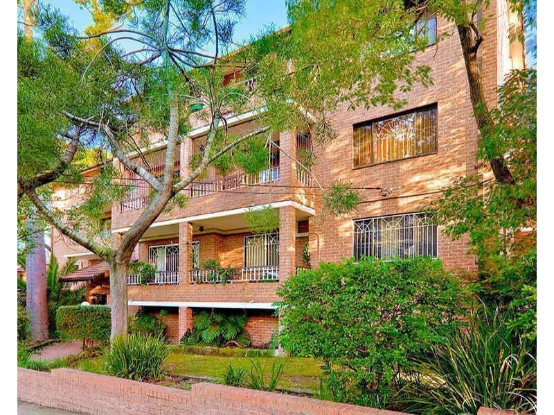 2/76 The Boulevarde, Strathfield NSW 2135