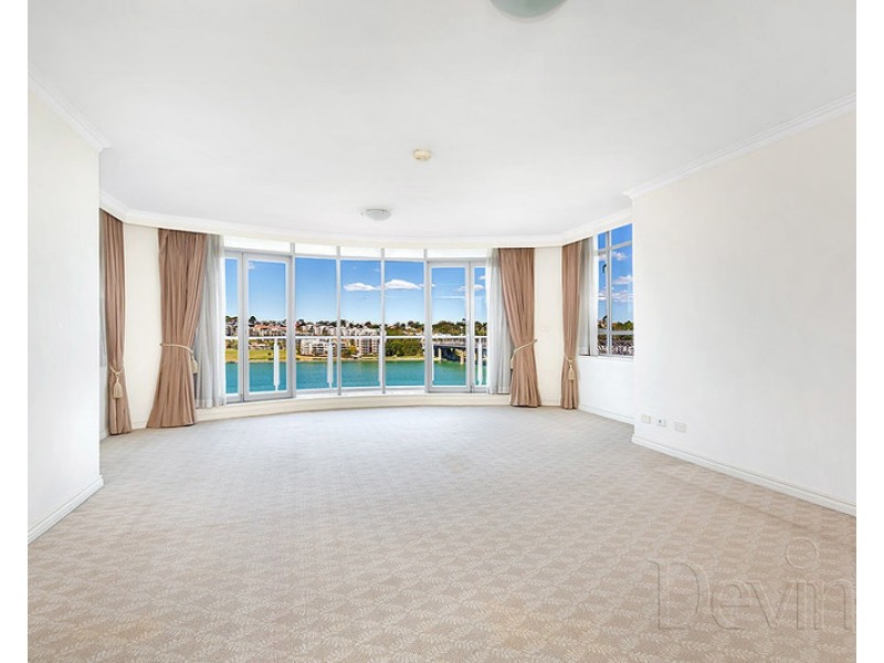 802/5 Cary Street, Drummoyne NSW 2047