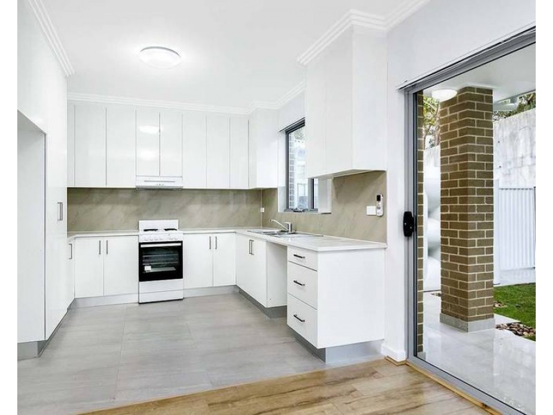 2/11 Harrison Avenue, Concord West NSW 2138