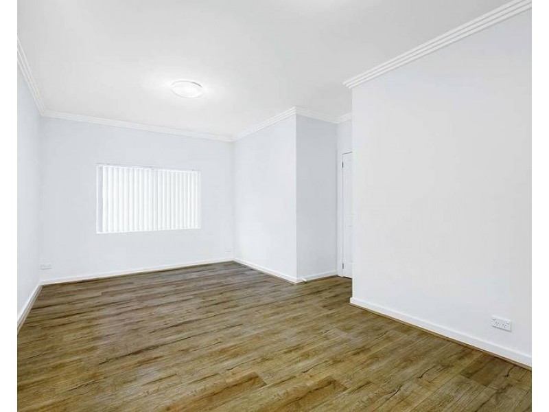 2/11 Harrison Avenue, Concord West NSW 2138
