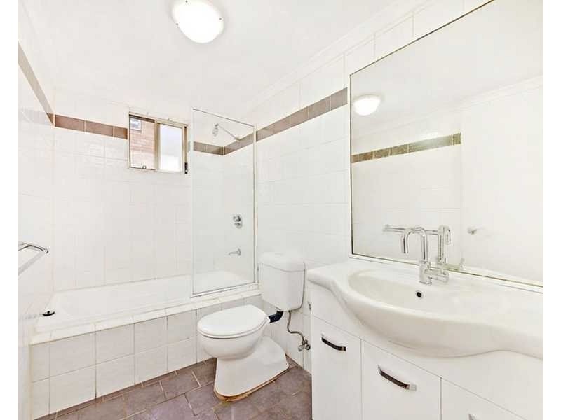 1/4 Burlington Road, Strathfield NSW 2135