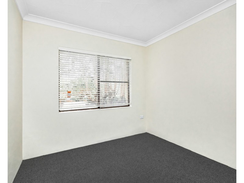 2/72 Burlington Road, Homebush NSW 2140