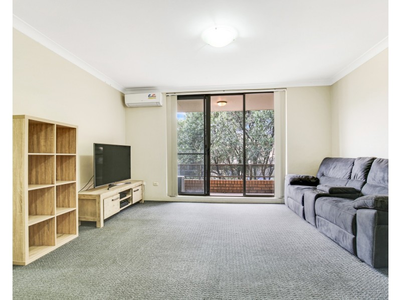 5/16 Central Avenue, Westmead NSW 2145