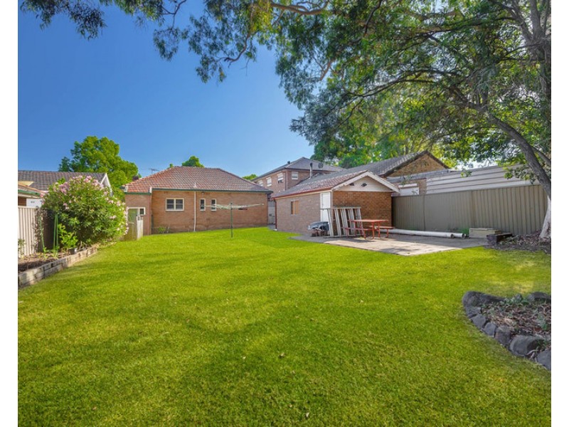 54 Shortland Avenue, Strathfield NSW 2135