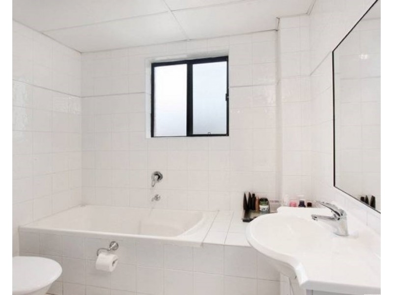 13/17-21 Todd Street, Merrylands West NSW 2160