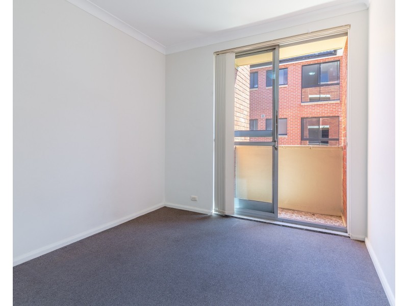 8/2-4 Russell Street, Strathfield NSW 2135