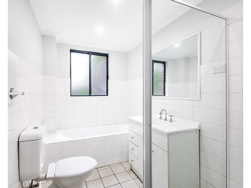 12/16 Sadlier Crescent, Petersham NSW 2049