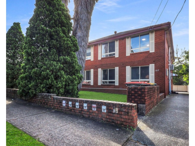 4/107 Amy Street, Regents Park NSW 2143