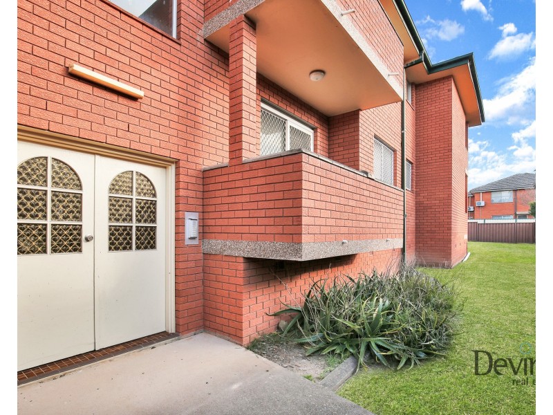 4/52 Colin Street, Lakemba NSW 2195