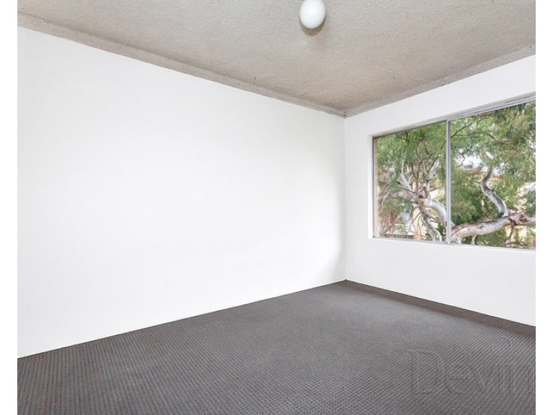 11/18 Kitchener Street, Kogarah NSW 2217