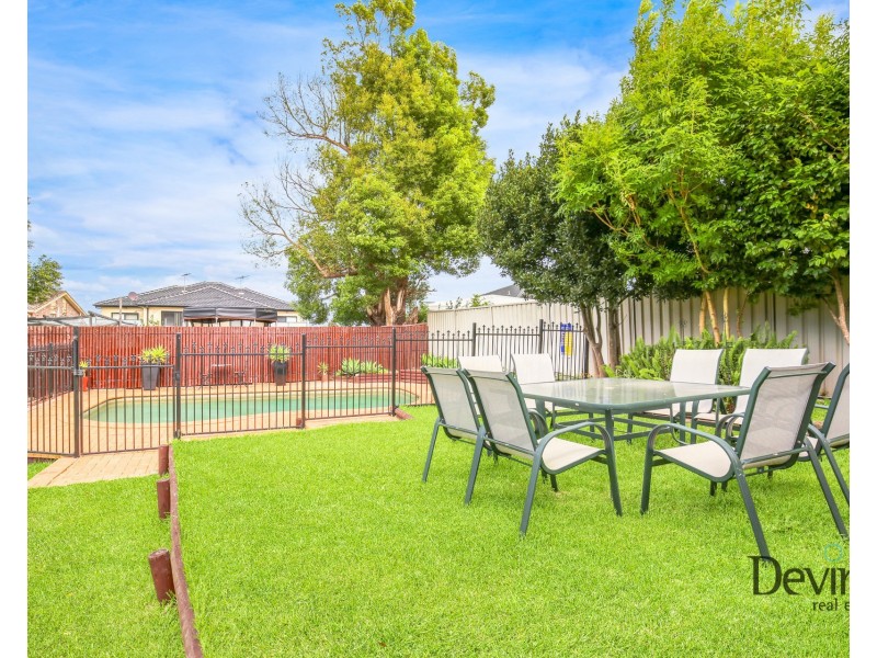 23 Draper Avenue, Roselands NSW 2196