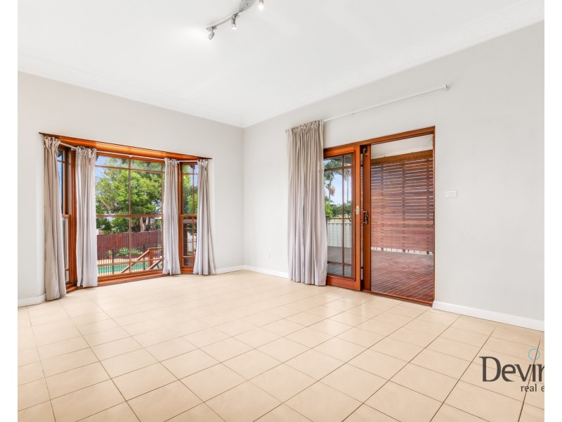 23 Draper Avenue, Roselands NSW 2196