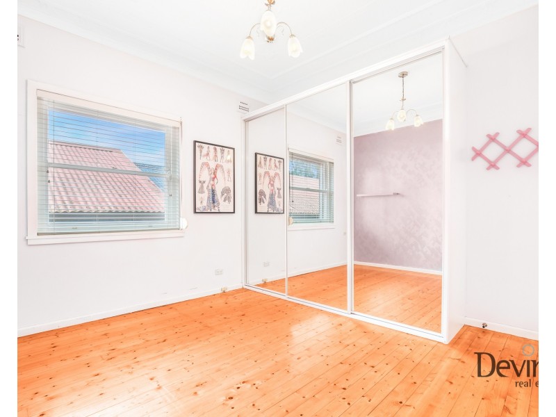 23 Draper Avenue, Roselands NSW 2196