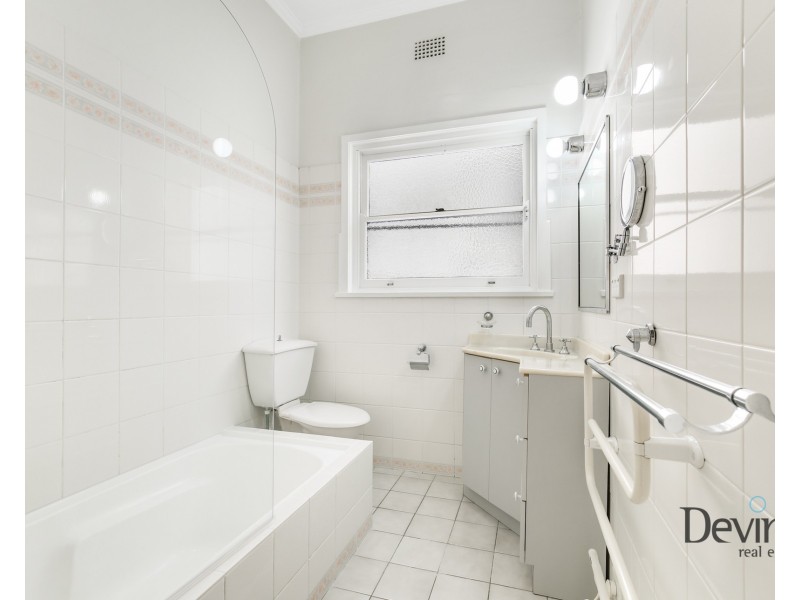 23 Draper Avenue, Roselands NSW 2196