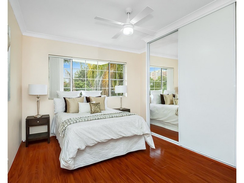 6/33 Albert Road, Strathfield NSW 2135