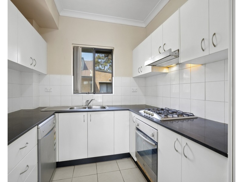 42/9-17 Eastbourne Road, Homebush West NSW 2140