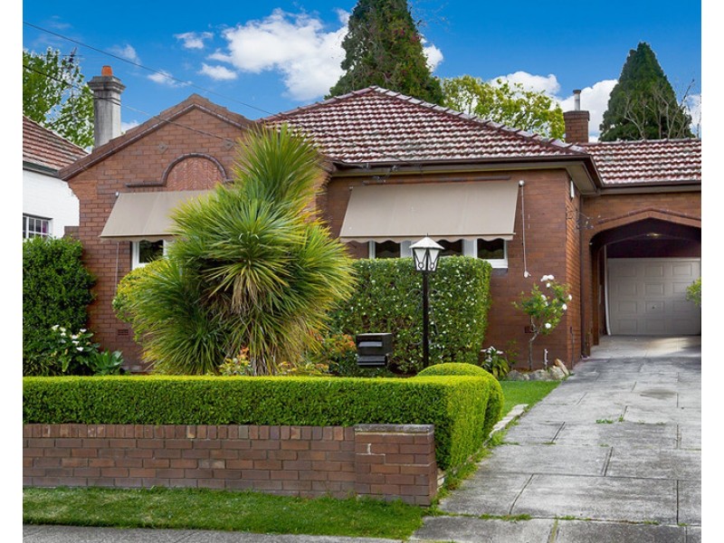 37 Coronation Parade, Strathfield South NSW 2136