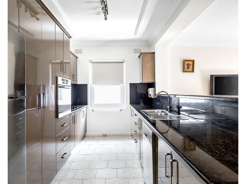 37 Coronation Parade, Strathfield South NSW 2136