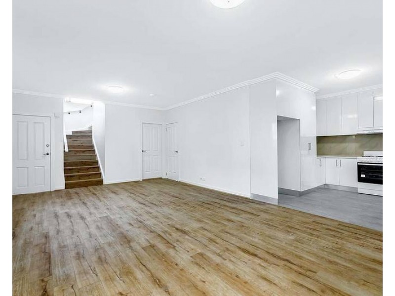 2/11 Harrison Avenue, Concord West NSW 2138