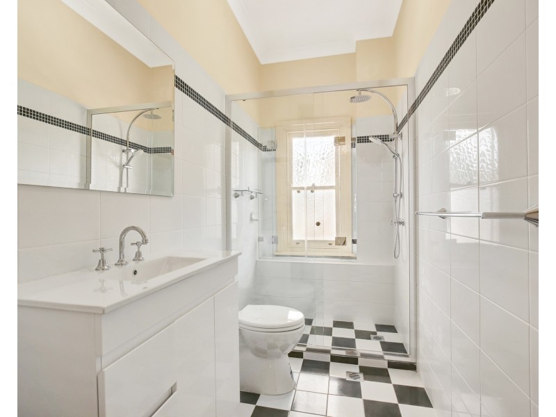 3/2-4 Carrington Avenue, Strathfield NSW 2135