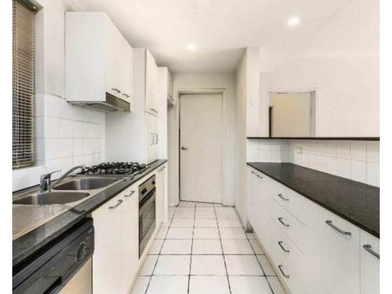 8/78 Burwood Road, Burwood NSW 2134