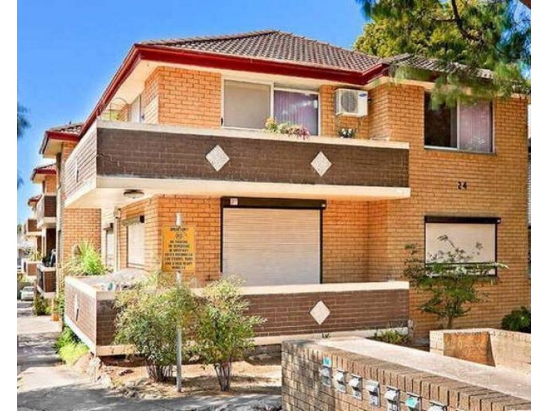 8/24 Hampstead Road, Homebush West NSW 2140