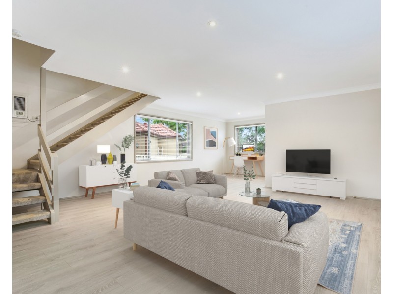 19 Lockwood Avenue, Greenacre NSW 2190