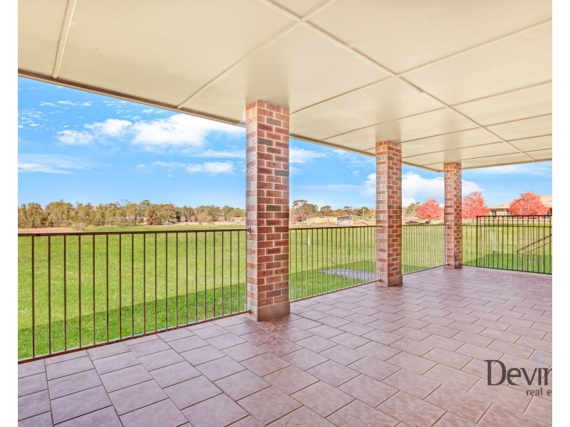 114B Kelvin Park Drive, Bringelly NSW 2556