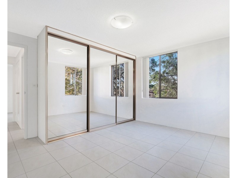 8/5-13 Dellwood Street, Bankstown NSW 2200