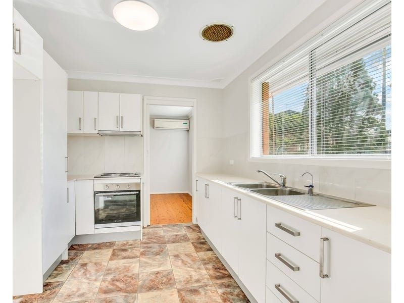 3 Wolli Place, Greenacre NSW 2190