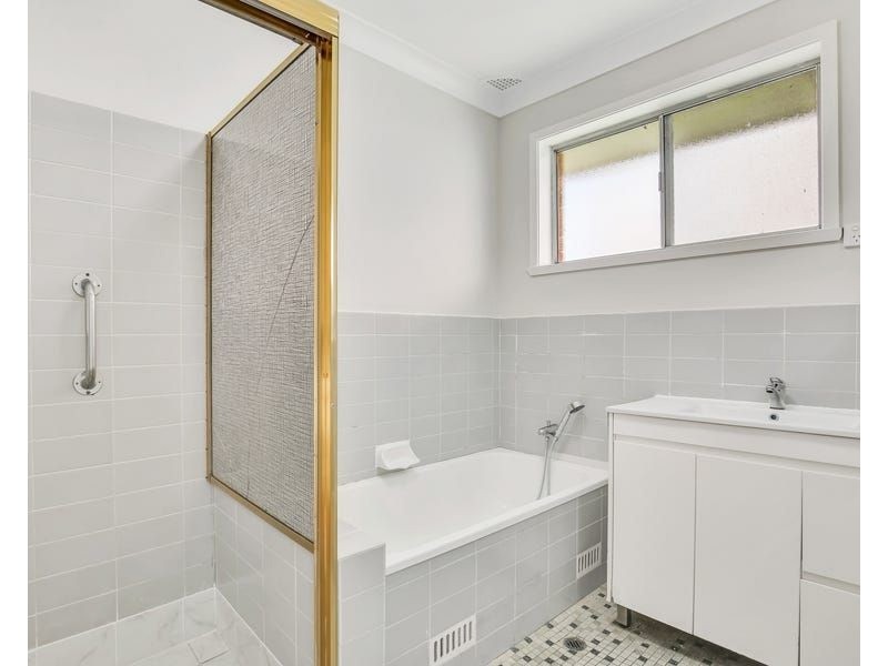 3 Wolli Place, Greenacre NSW 2190