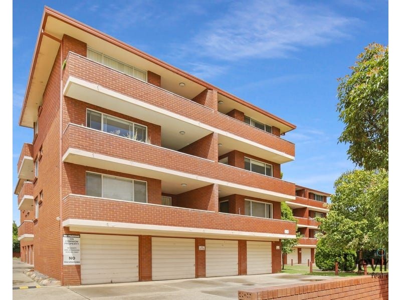 10/10-14 Burlington Road, Homebush NSW 2140