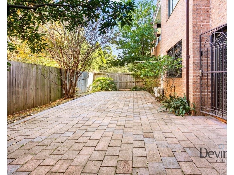 2/76 The Boulevarde, Strathfield NSW 2135