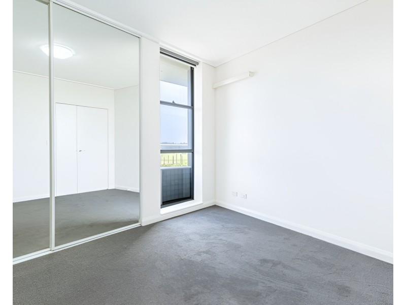 139/27 Bennelong Parkway, Wentworth Point NSW 2127