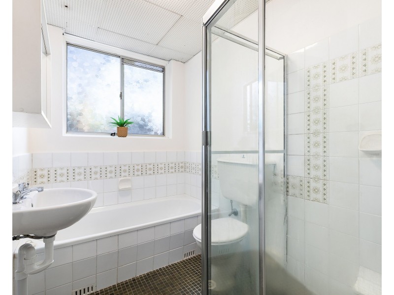 8/122-132 Georges River Road, Croydon Park NSW 2133