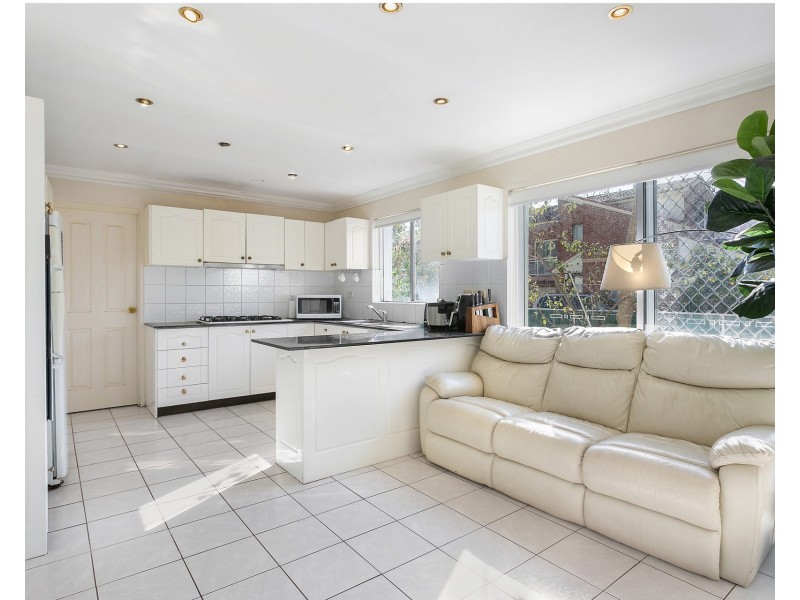 4/101 Hampden Road, Lakemba NSW 2195