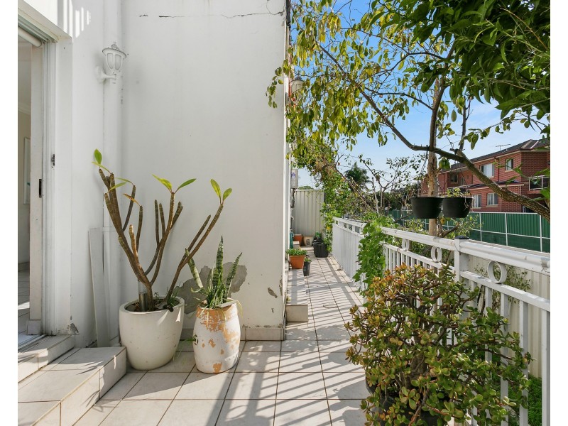 4/101 Hampden Road, Lakemba NSW 2195