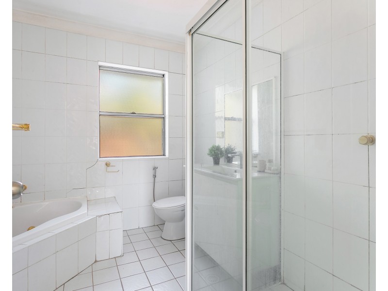 4/101 Hampden Road, Lakemba NSW 2195