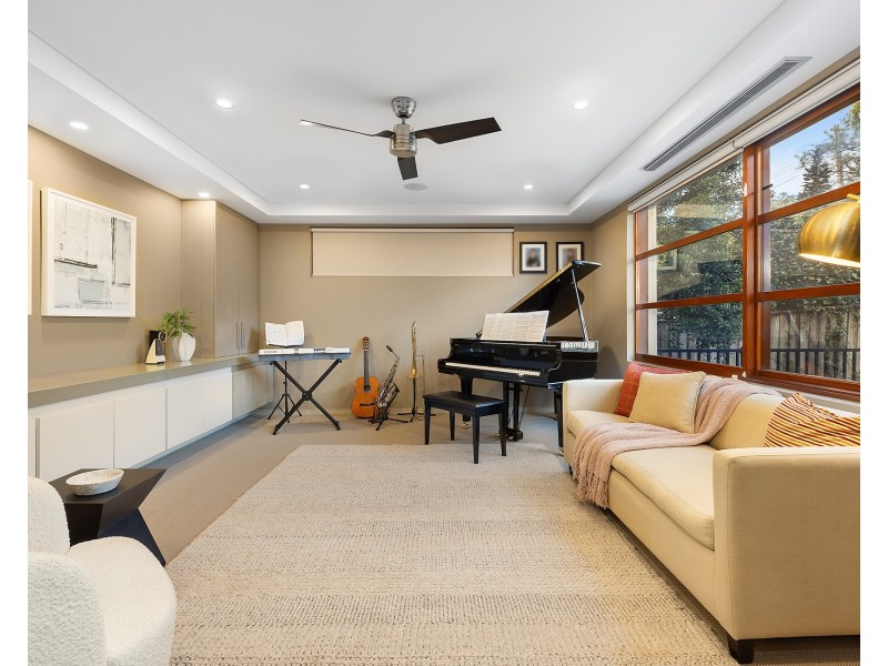 7 Newton Road, Strathfield NSW 2135