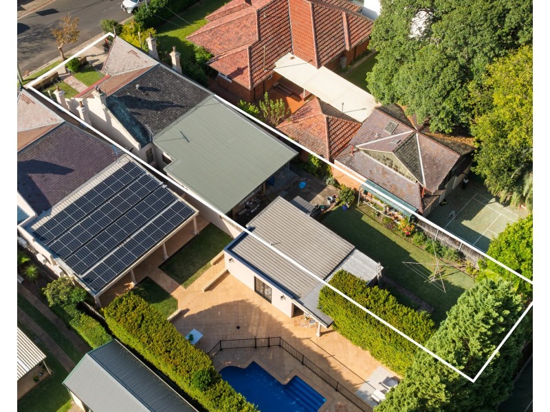 4 Woodward Avenue, Strathfield NSW 2135