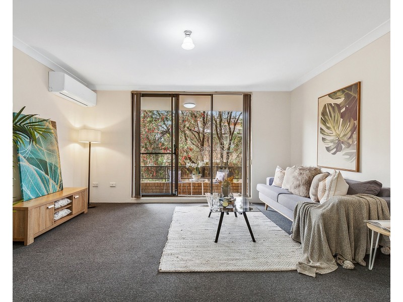 2/16 Central Avenue, Westmead NSW 2145