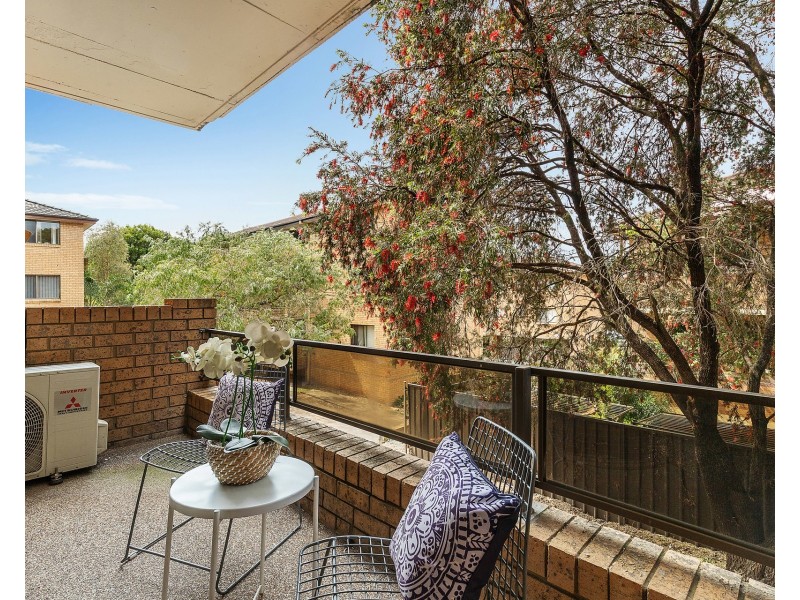 2/16 Central Avenue, Westmead NSW 2145