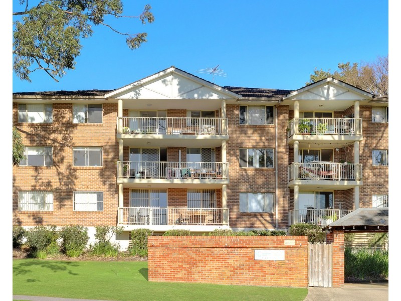 25/10-12 Broughton Street, Canterbury NSW 2193