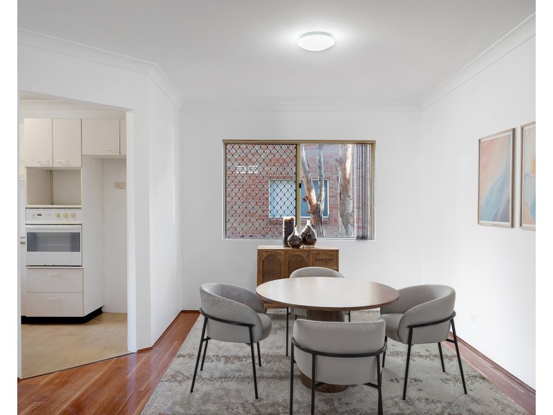 25/10-12 Broughton Street, Canterbury NSW 2193