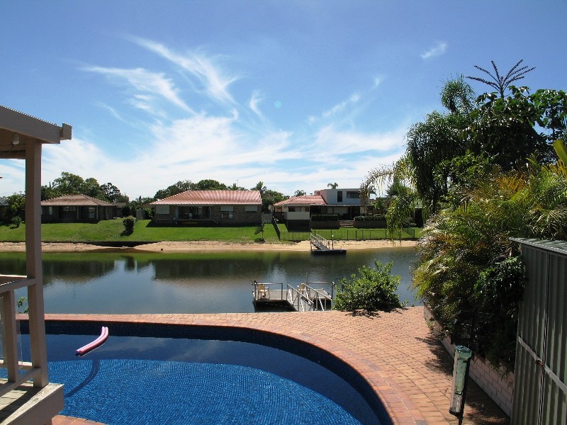 Broadbeach Waters QLD 4218