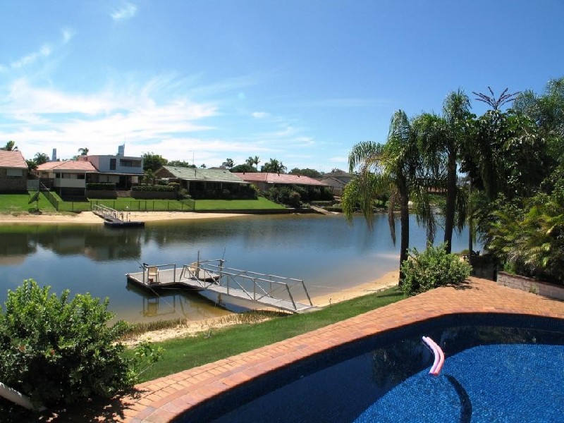 Broadbeach Waters QLD 4218