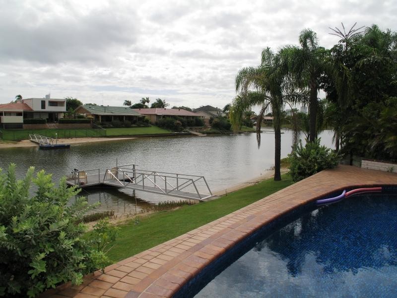 Broadbeach Waters QLD 4218