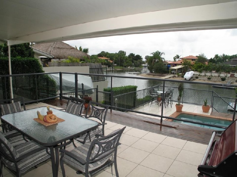 Broadbeach Waters QLD 4218