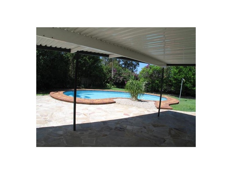 21 Wyuna Street, Broadbeach Waters QLD 4218