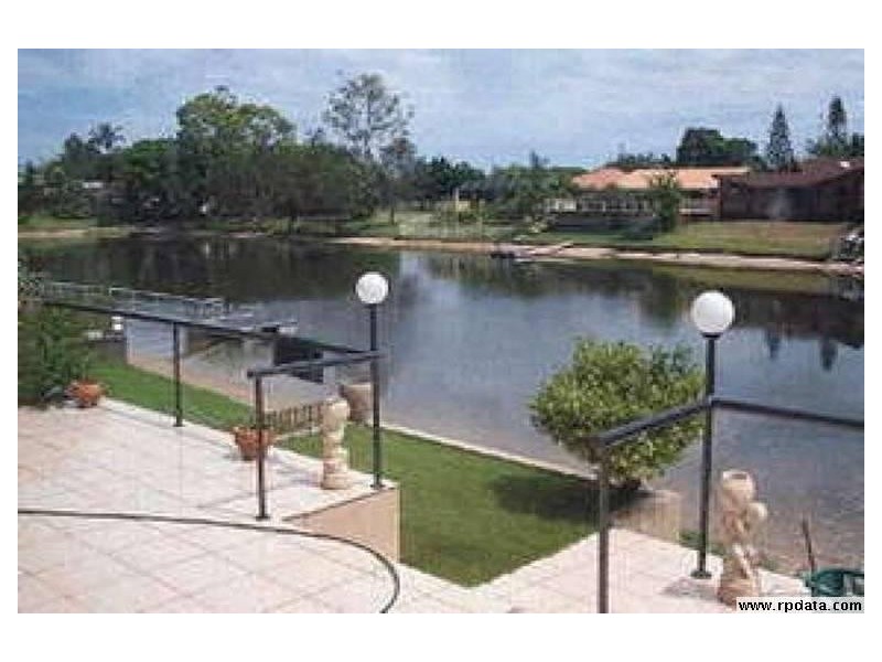 Broadbeach Waters QLD 4218